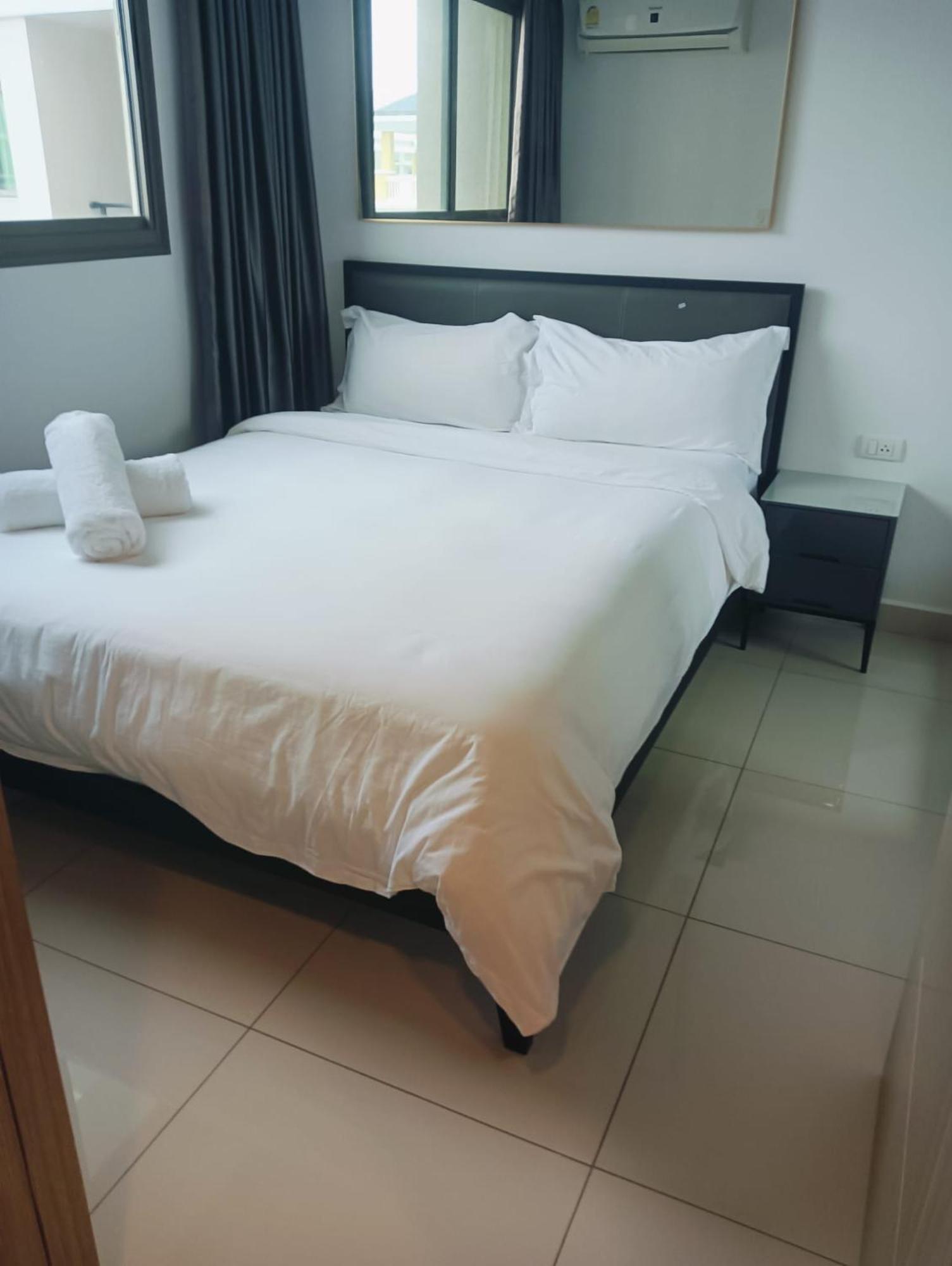 Arcadia Continental Resort, *