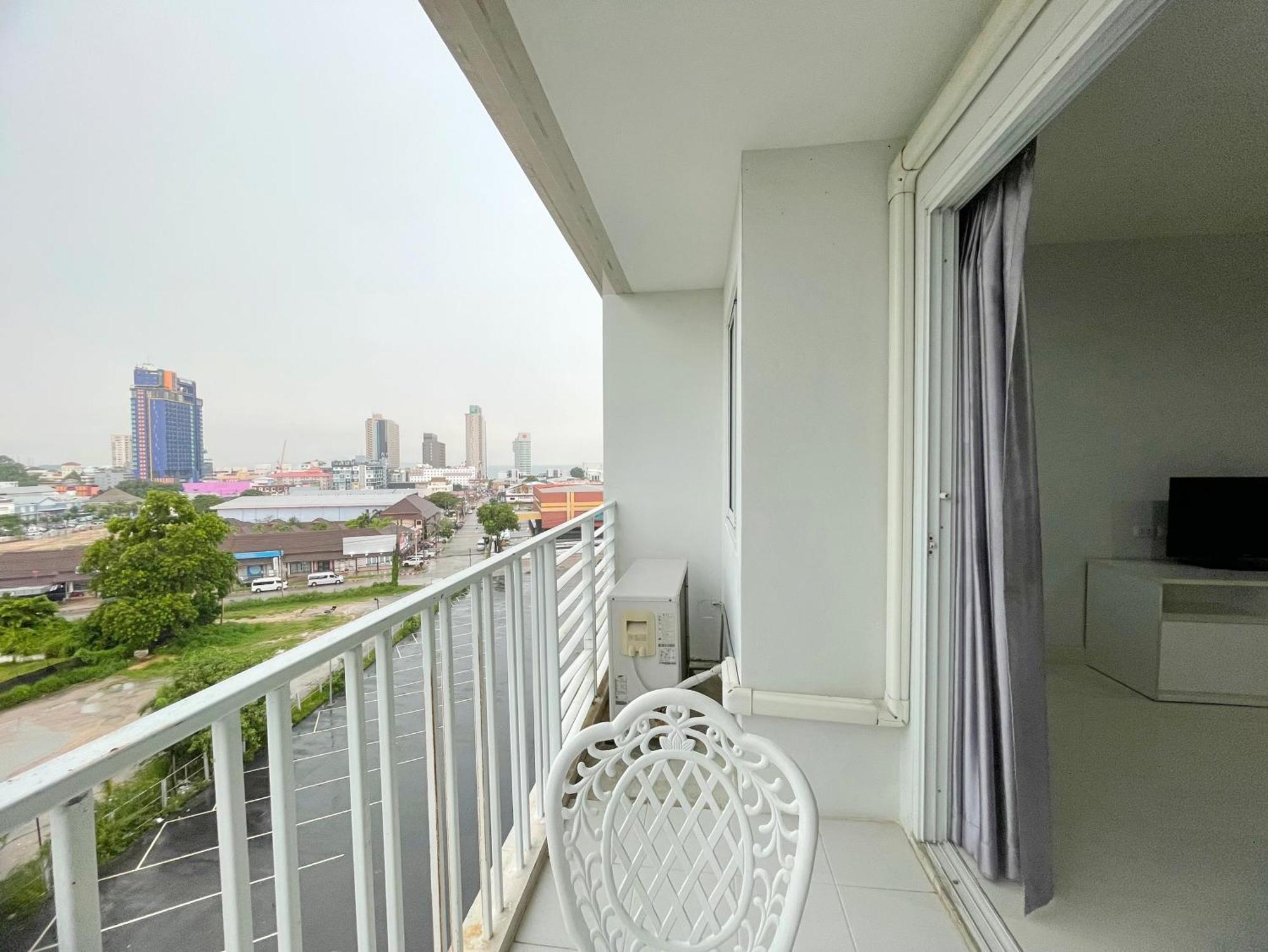 Hotel Baan By Sabai Near By God 3*