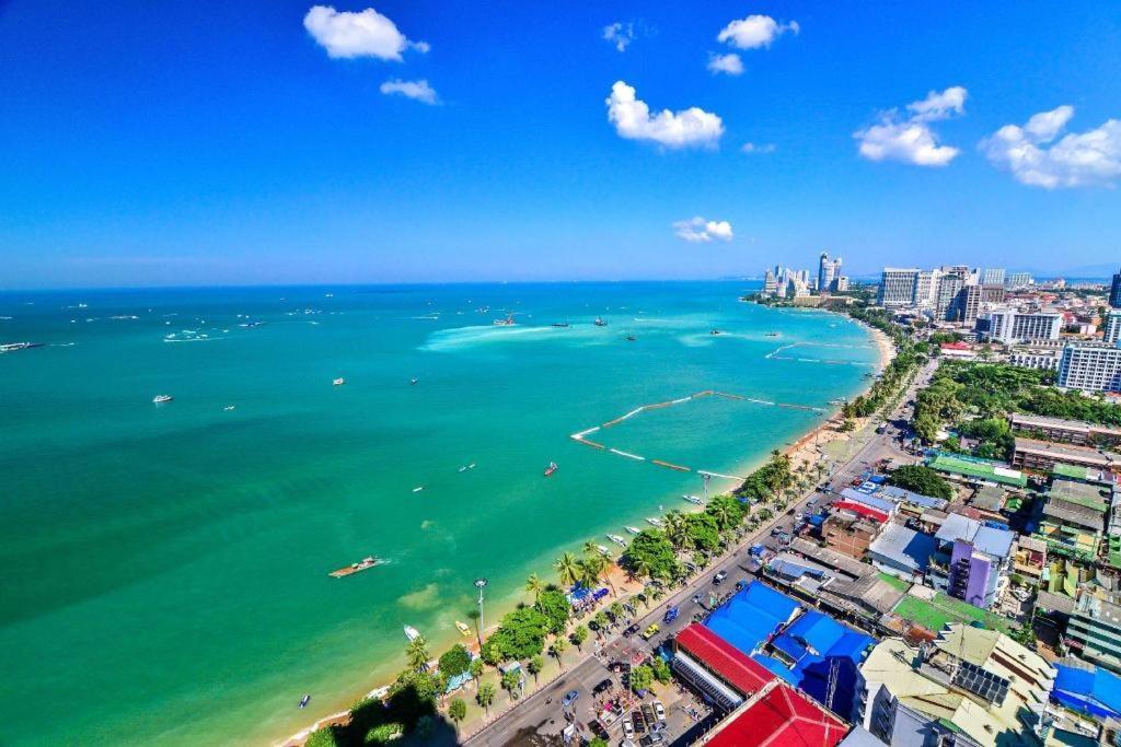 Lodge Honey Pattaya