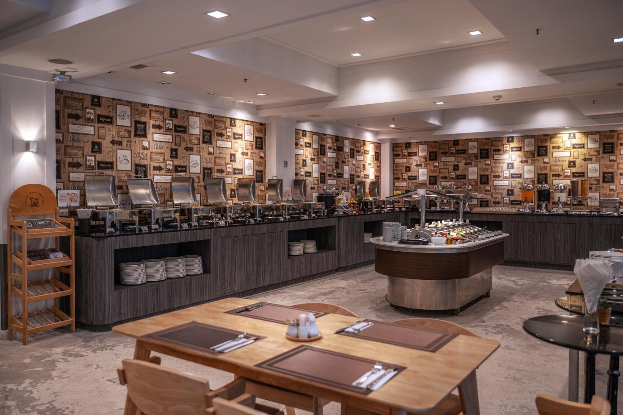 Hotel Heeton Concept By Compass Hospitality 4*