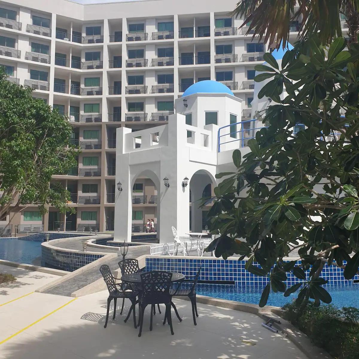 Arcadia Continental Escape Apartment Pattaya