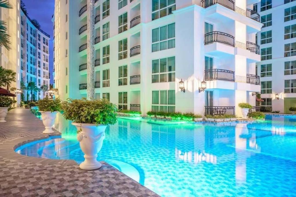Proche Des Plages, D'angle Lumineux! * Pattaya