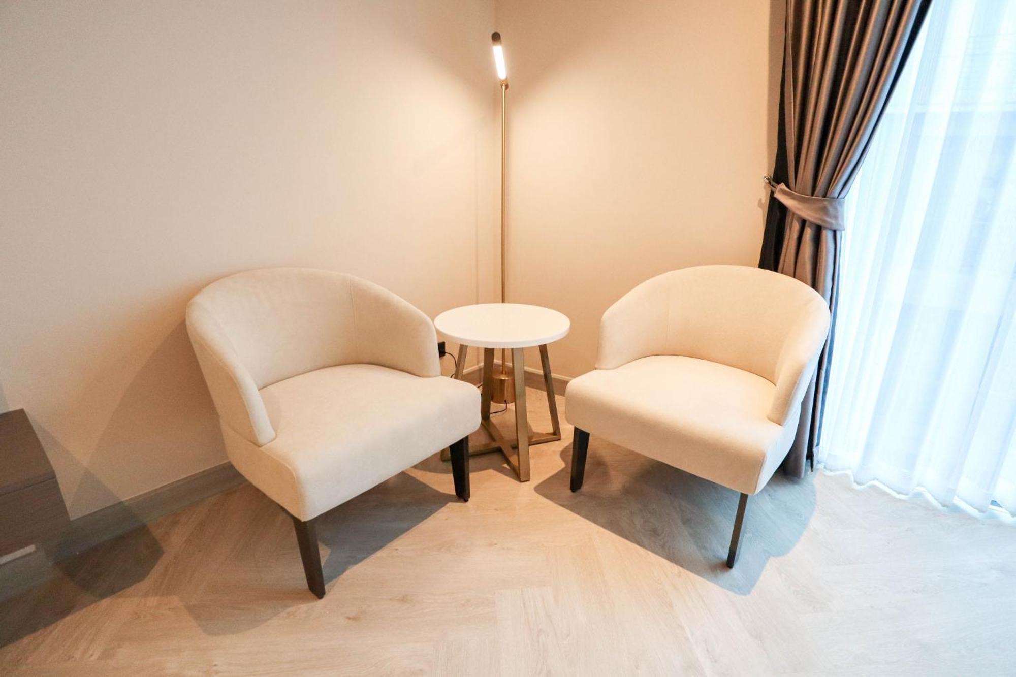 Hotel The One Cozy Living