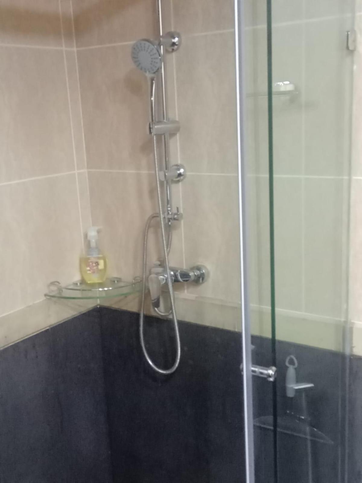 Condotel A Jomtien Road Apartment Pattaya