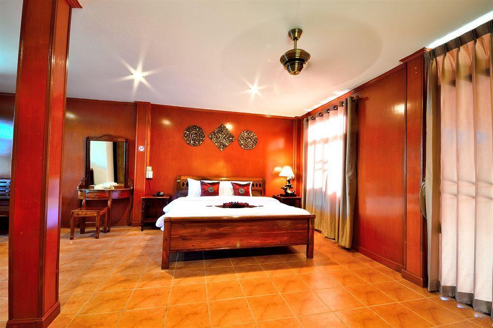 Hotel Avila 3*