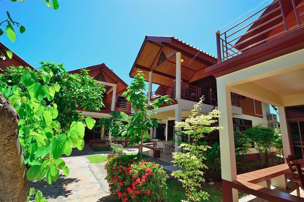 Avila 3*