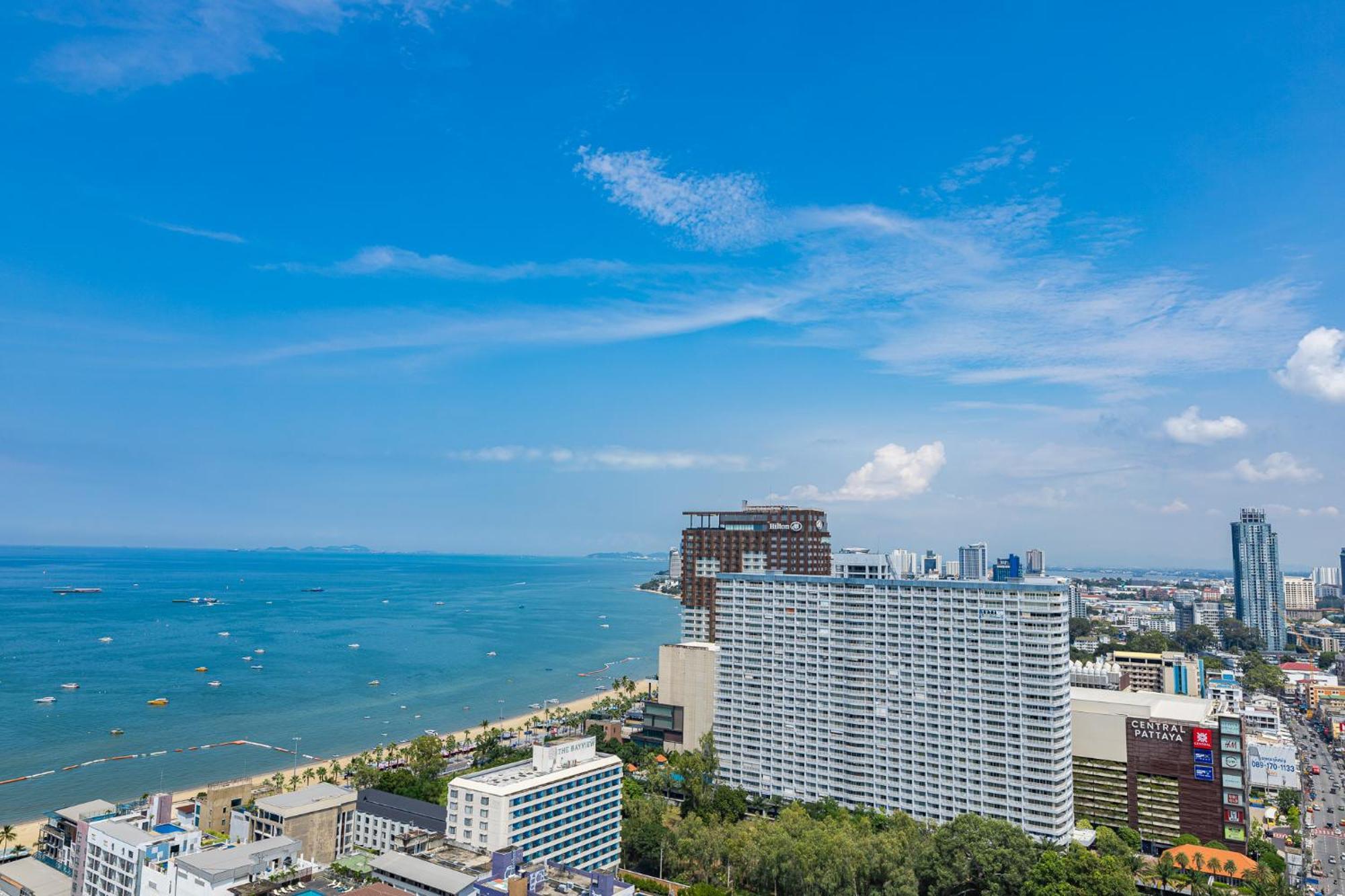 Edge Sea View Apartment *
