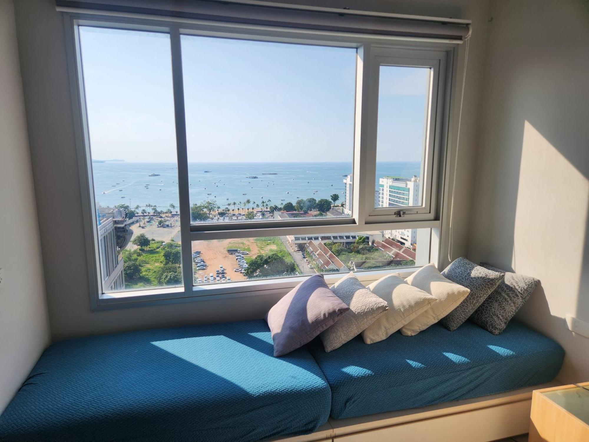 Centric Sea Pattaya中心海 Apartment