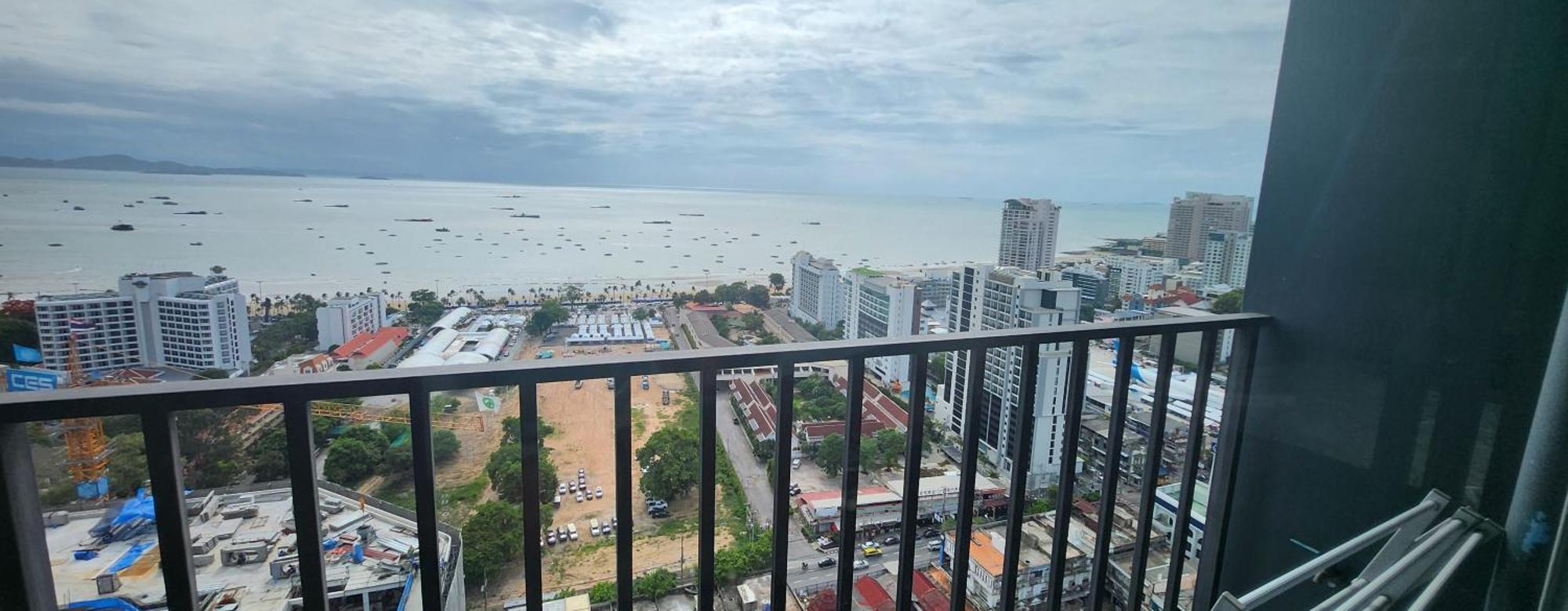Centric Sea Pattaya中心海 Apartment *