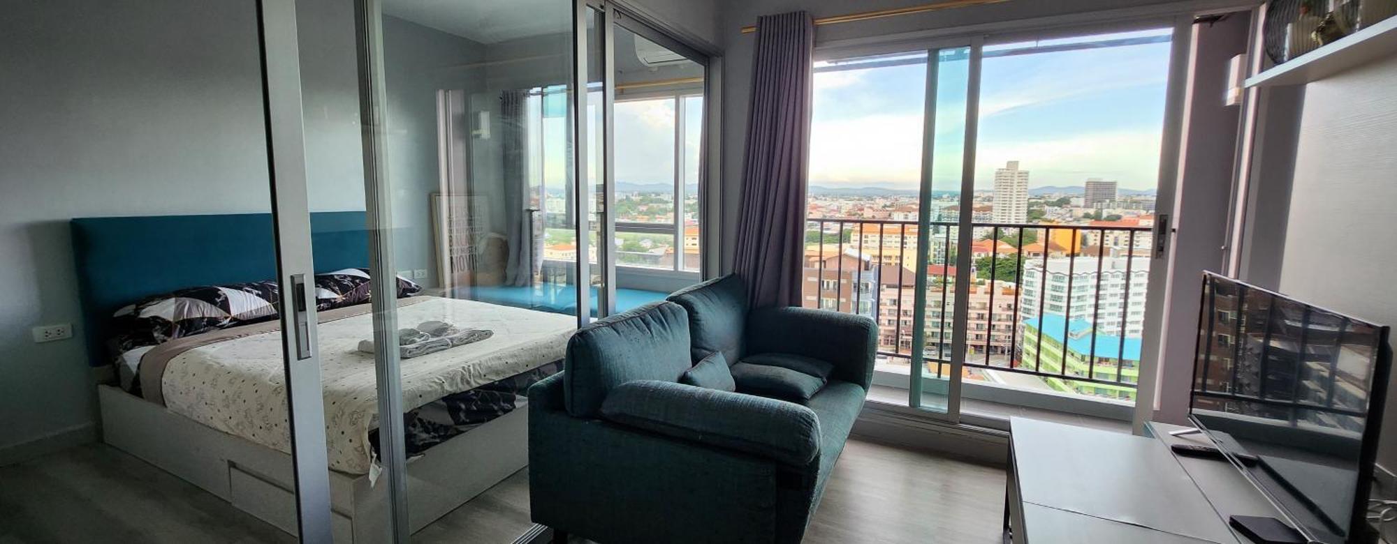 Apartment Centric Sea Pattaya中心海 *