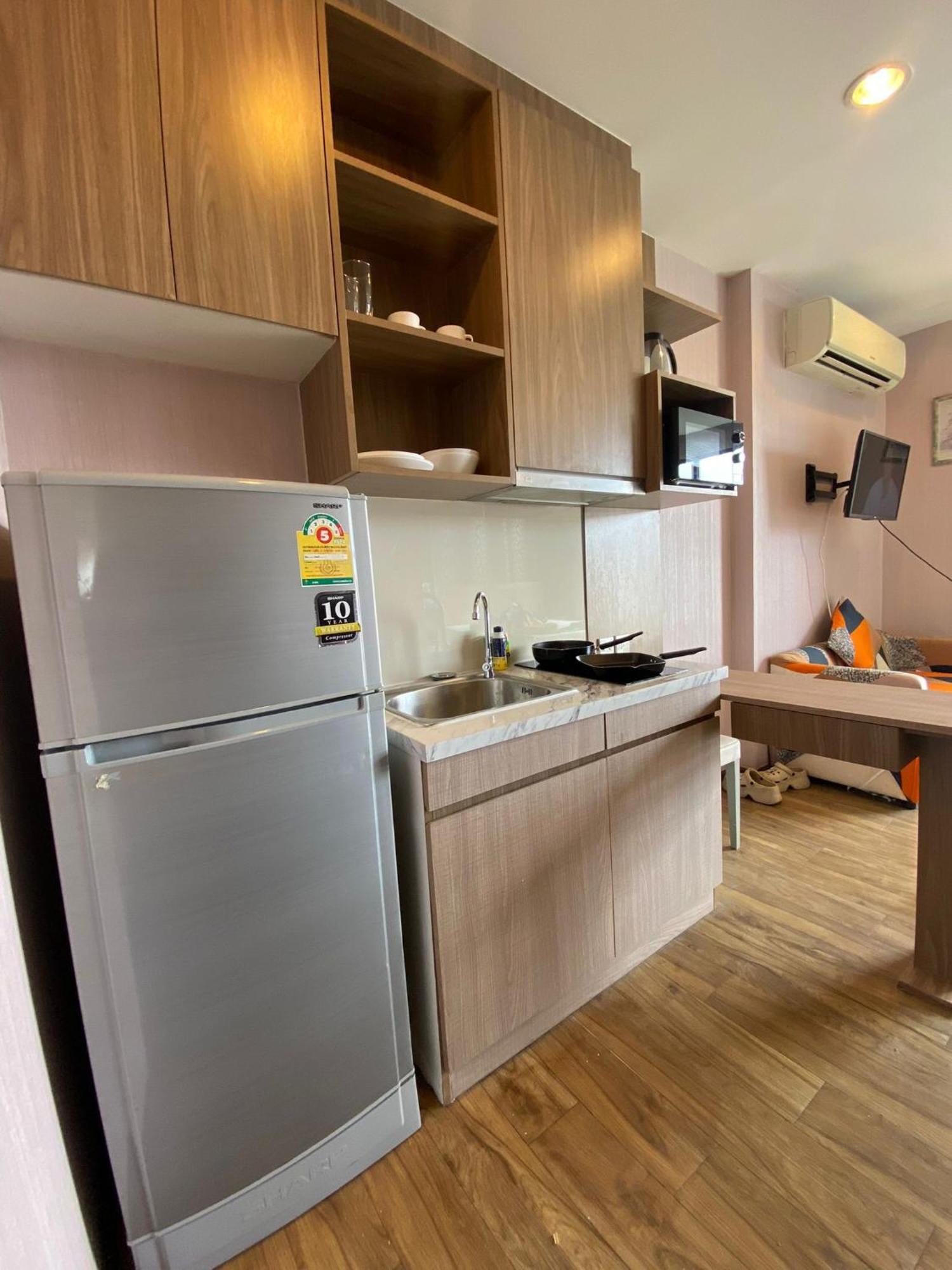 Apartment Treetops By Psr Pattaya