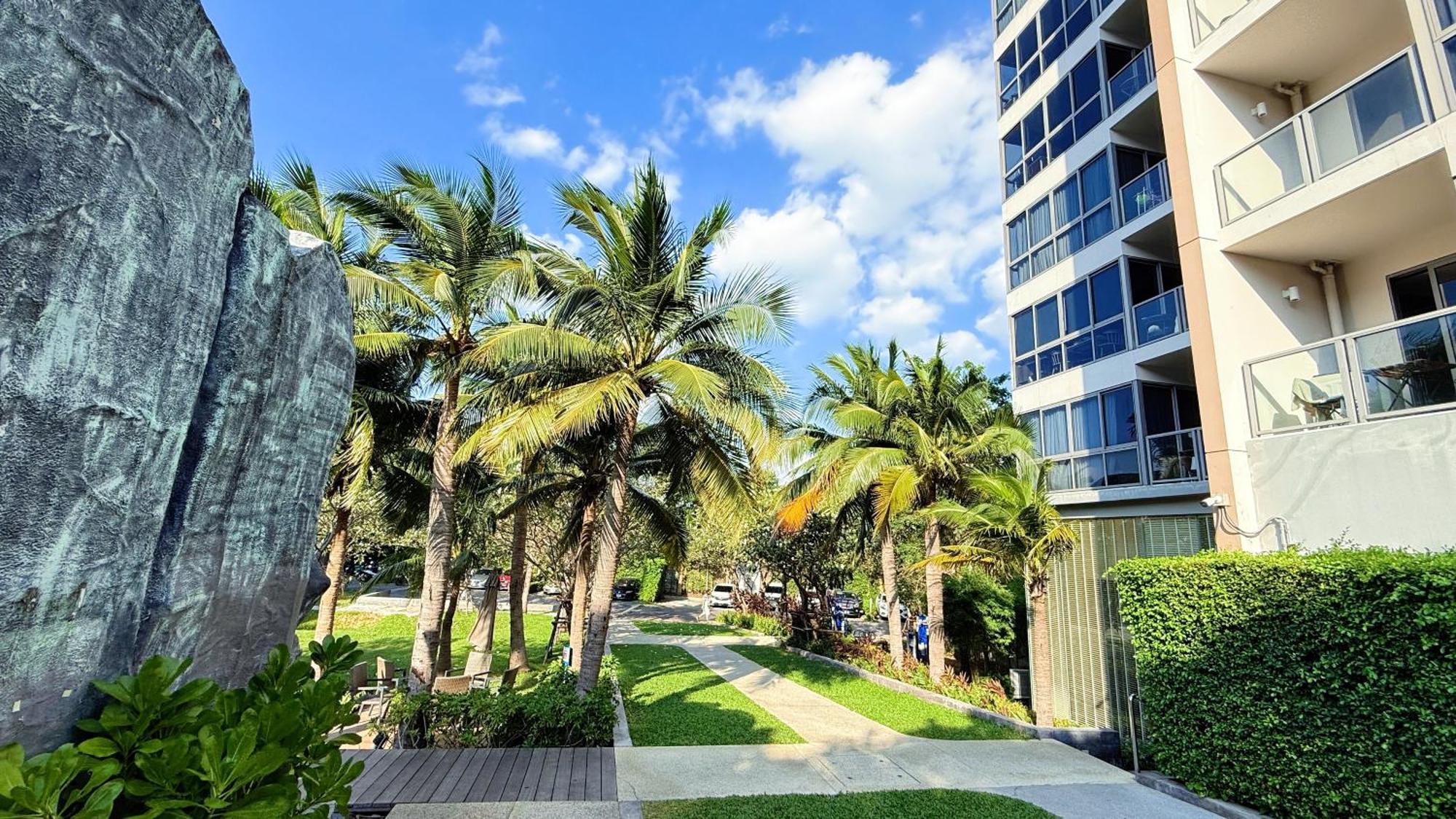 Unixx Seaview Luxury * Pattaya