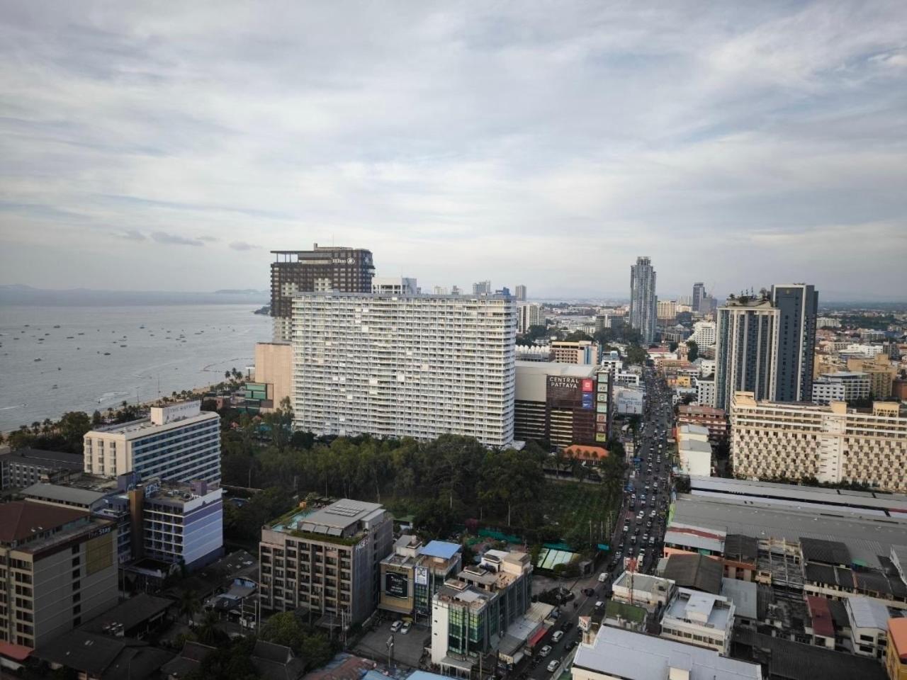 Edge Sea View Apartment *