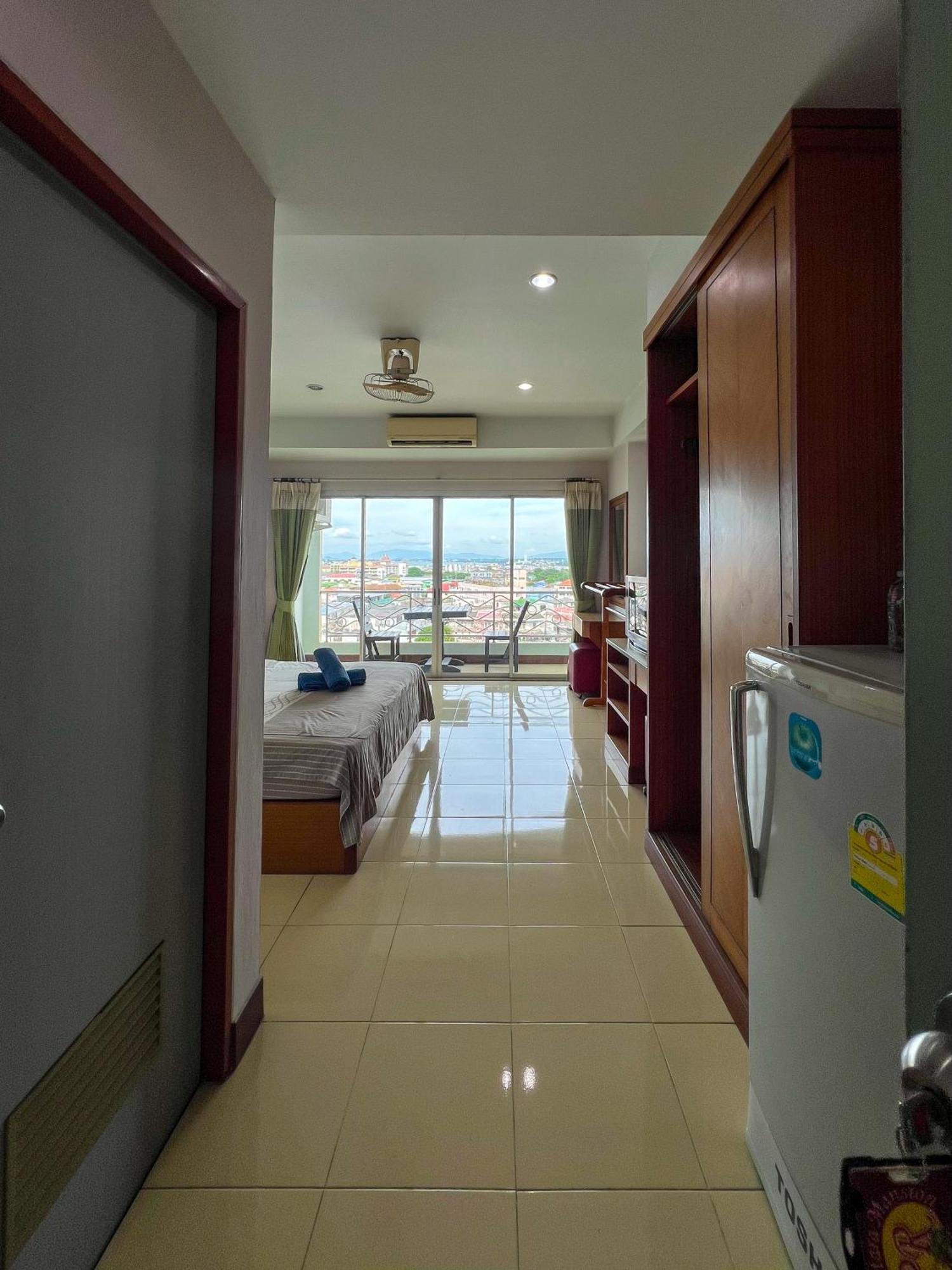 Hotel Pattara Mansion พัทยา Pattaya