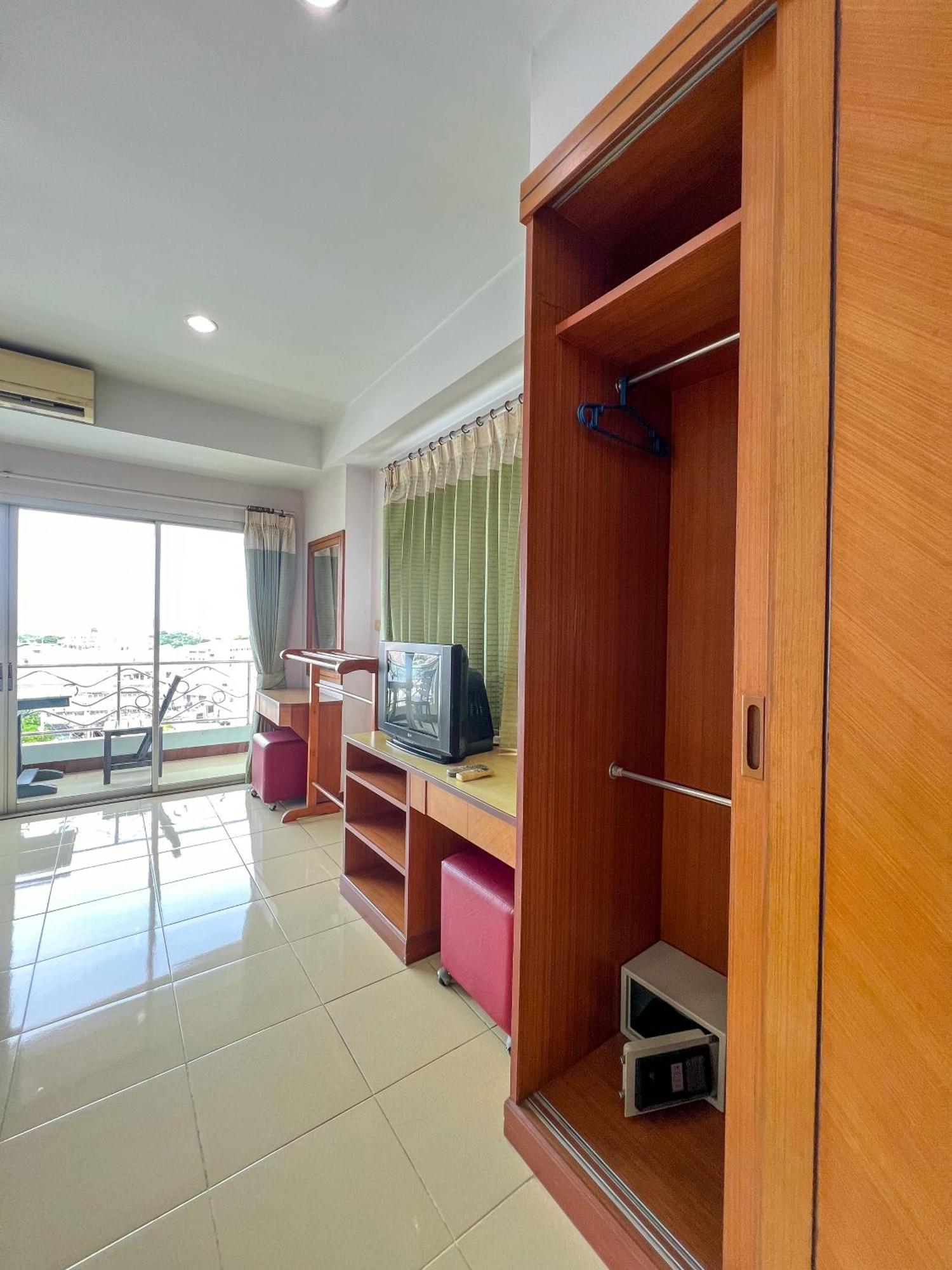 Pattara Mansion พัทยา Hotel