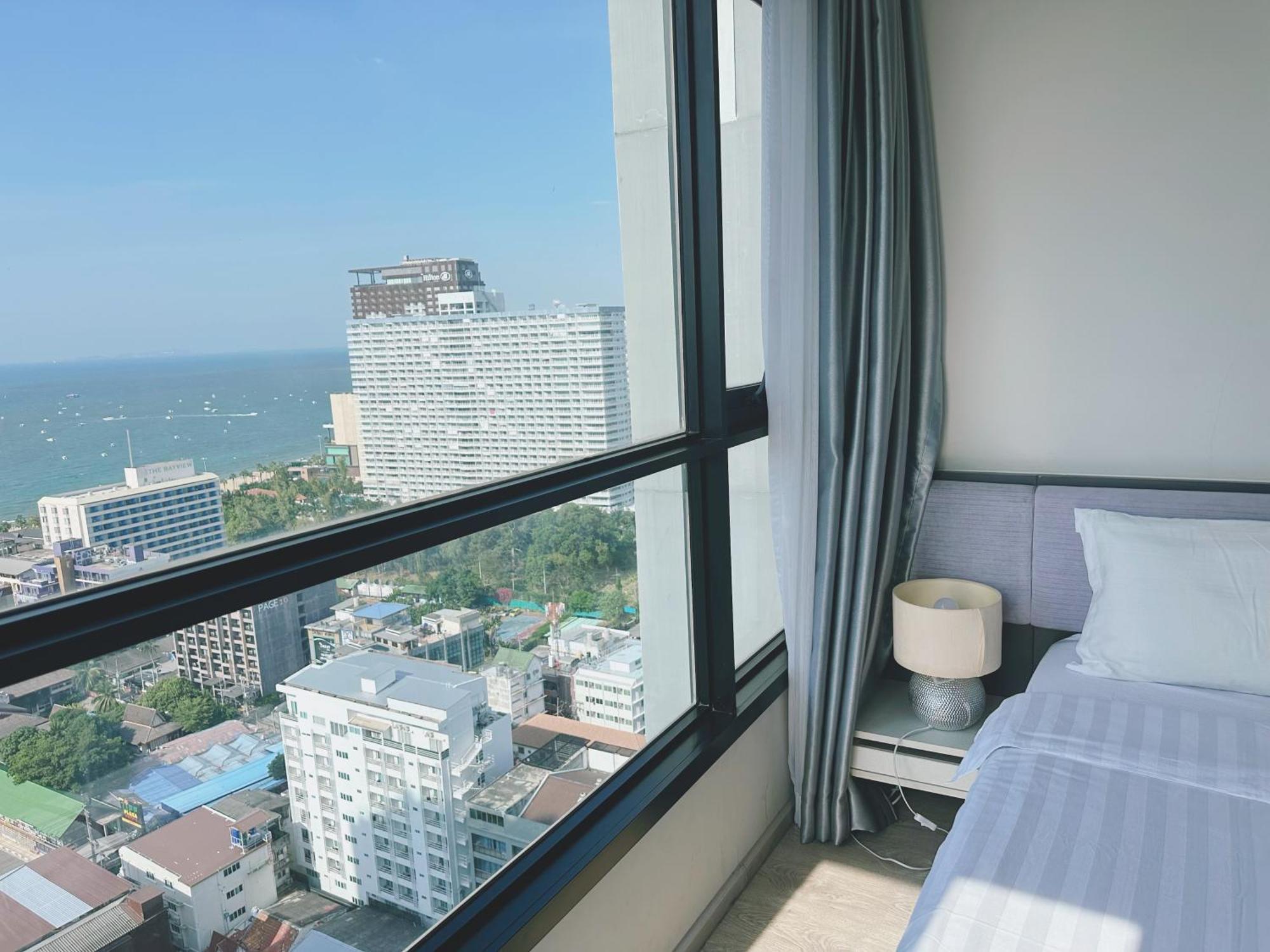 The Base Near Festival * Pattaya