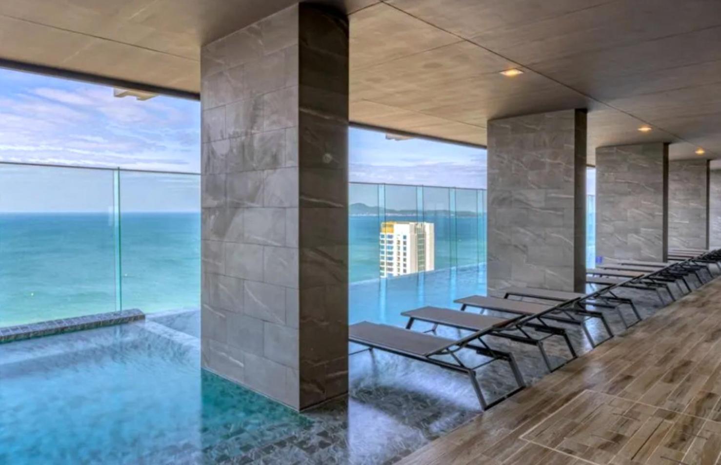 Apartment De Prestige Dans Huppee