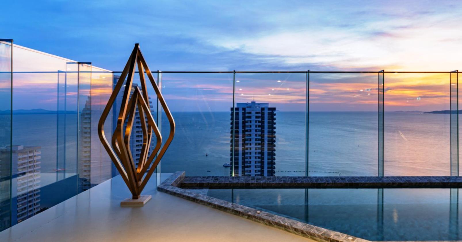 De Prestige Dans Huppee Apartment Pattaya