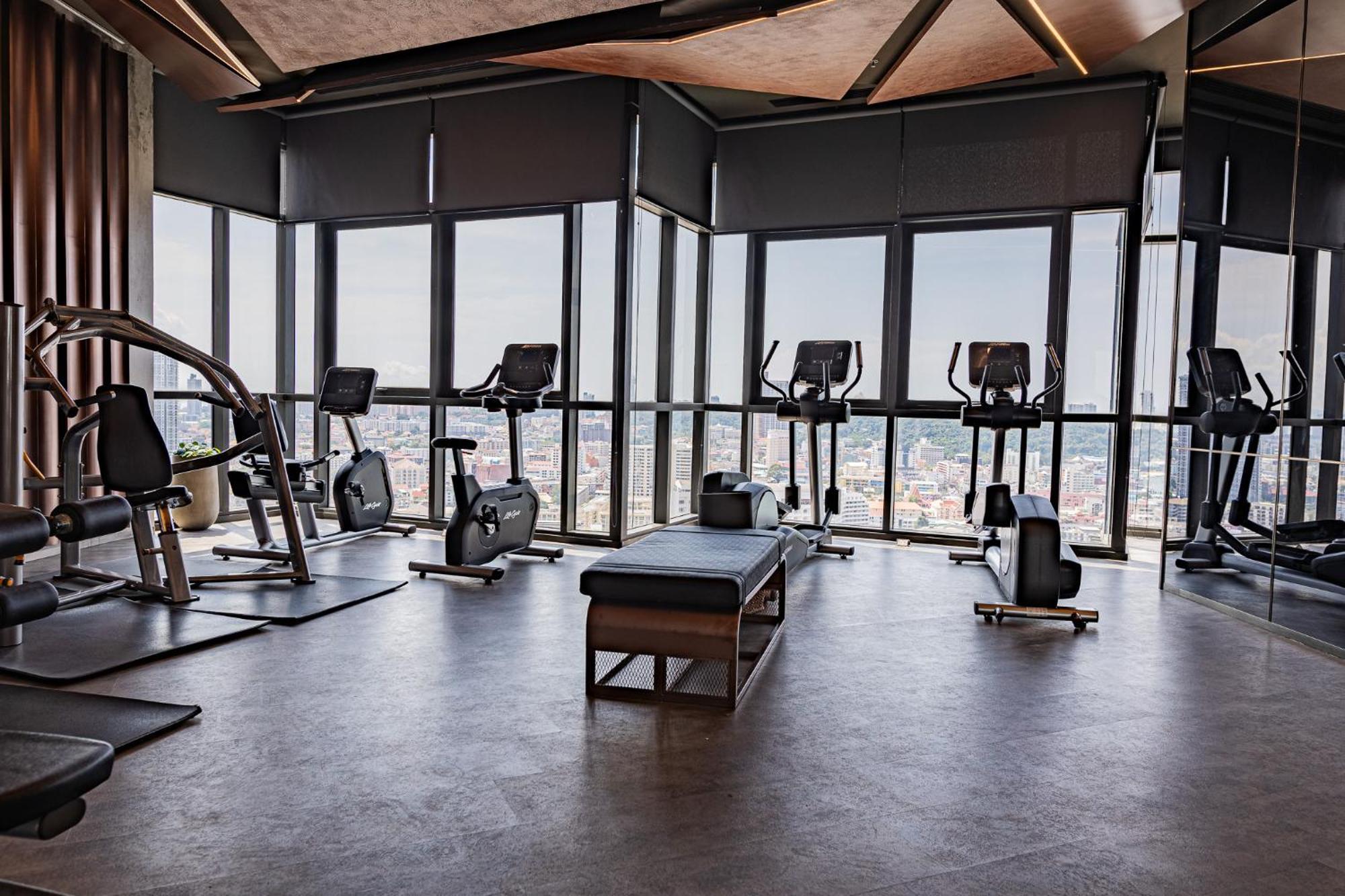 Luxury Edge Pattaya