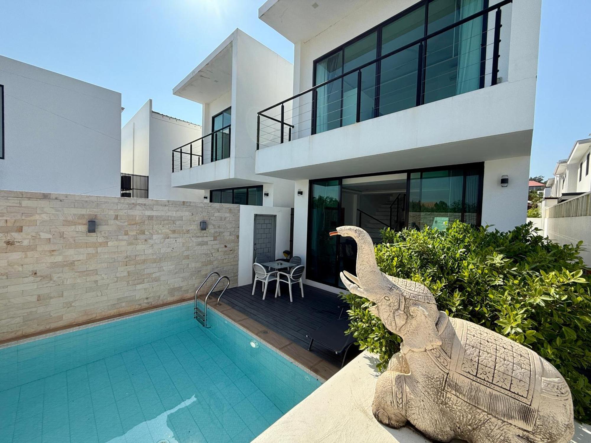 Pool 179 Nearby Walking Street Villa