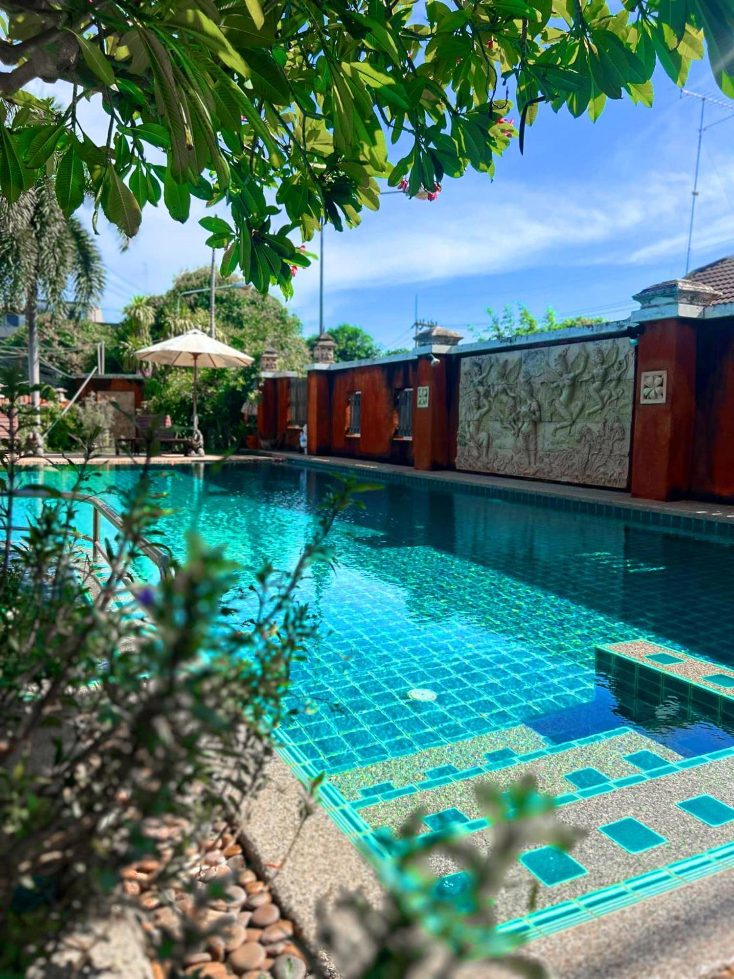 Hotel Pattara Mansion พัทยา