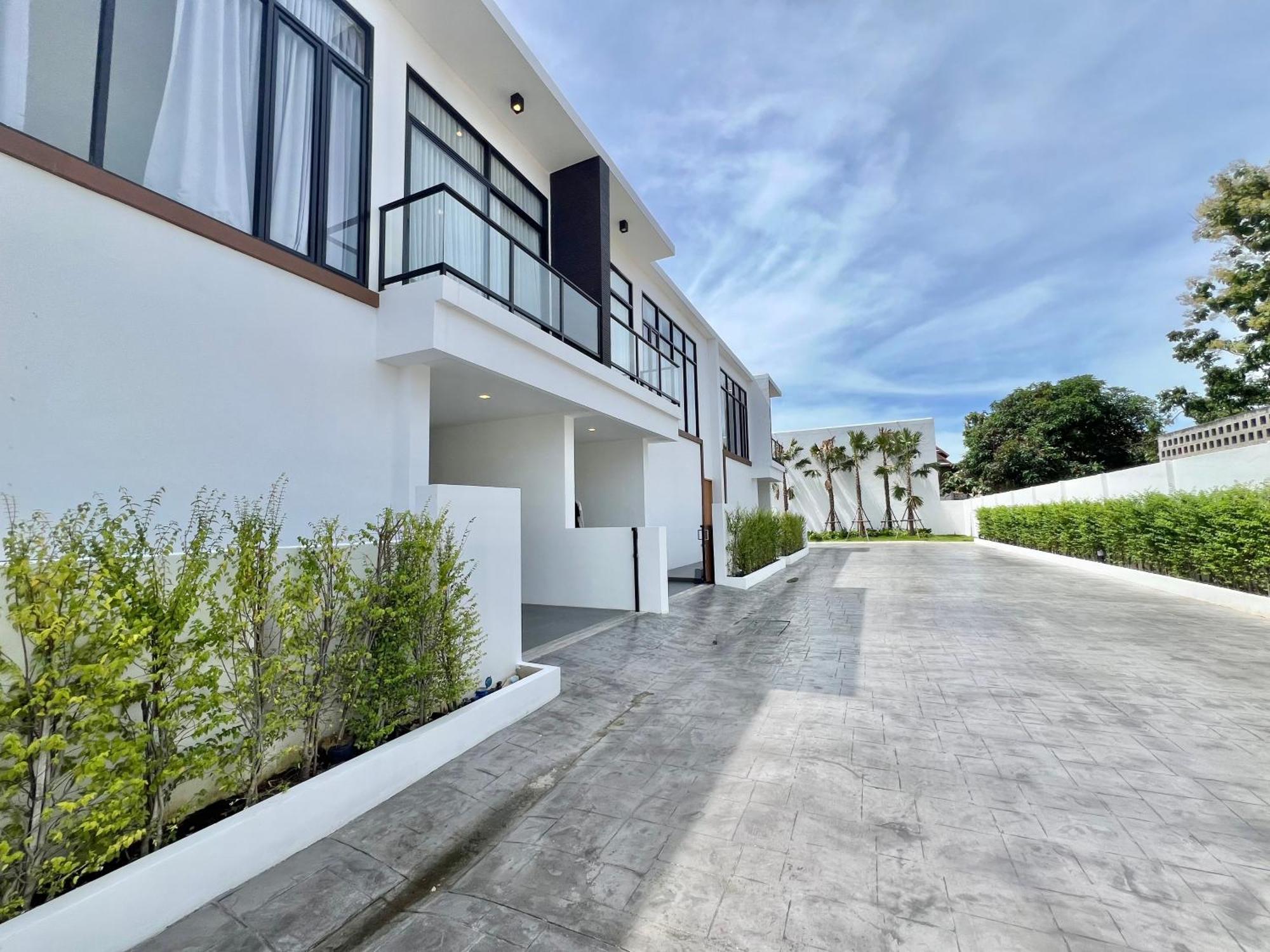 Villa The Rich Garden Pattaya