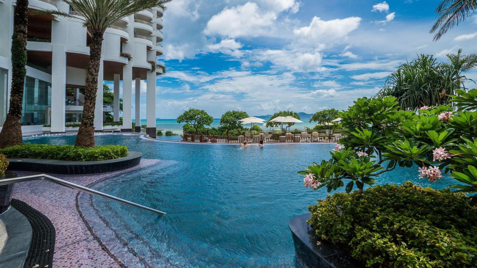 Royal Cliff Grand โรงแรม