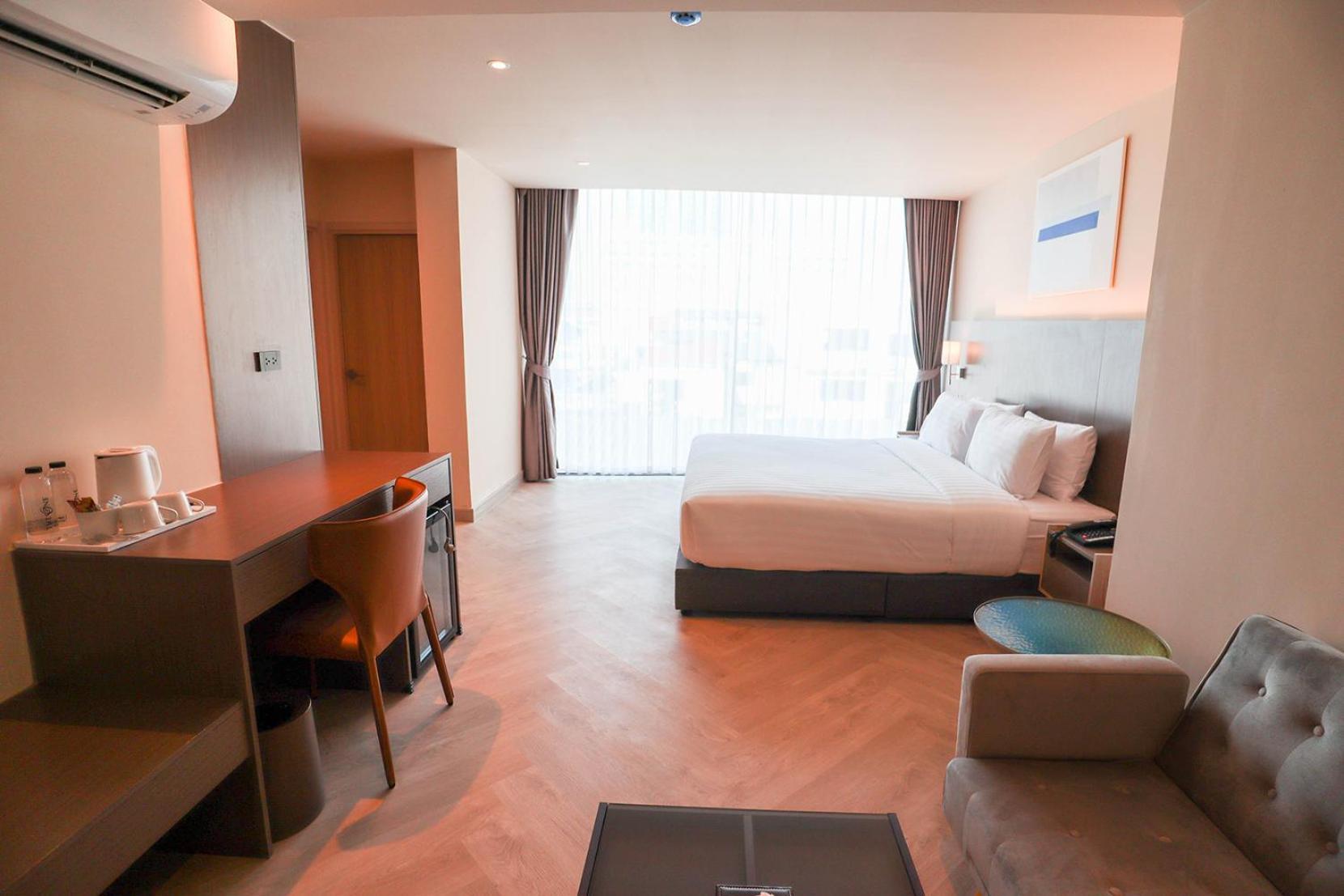 The One Cozy Living Hotel 4*