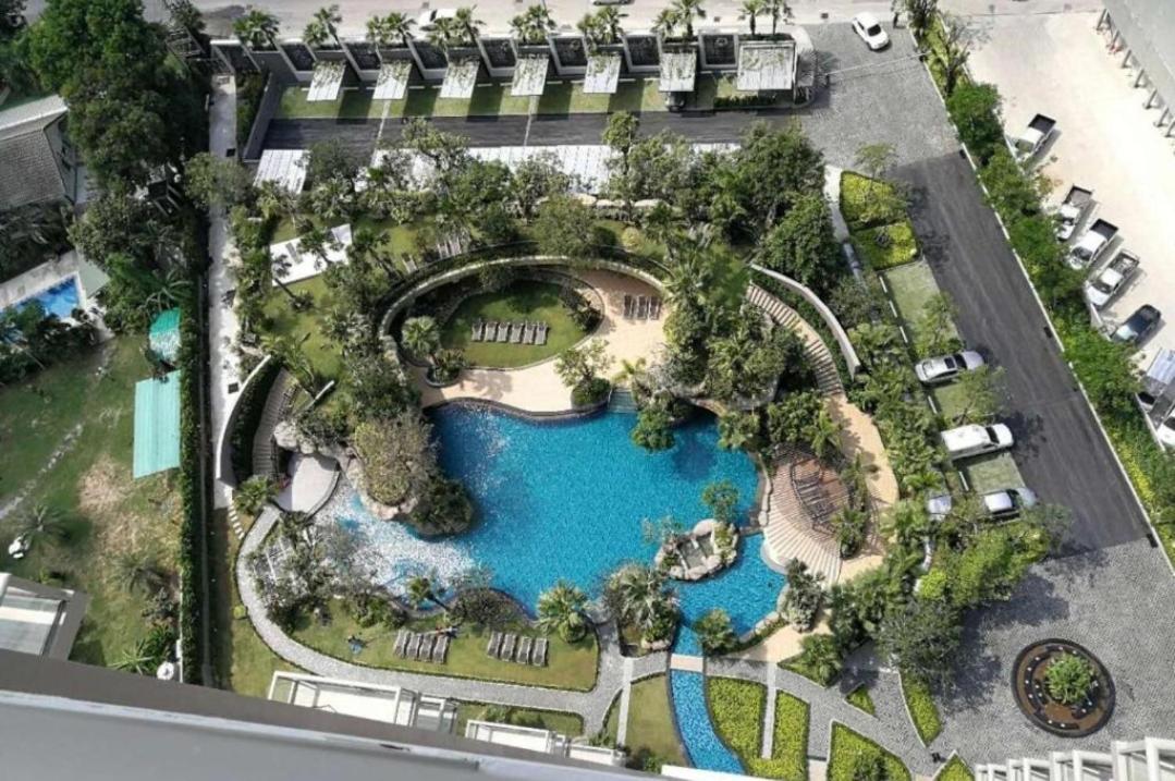 Riviera Wongamat Tower Apartamento *