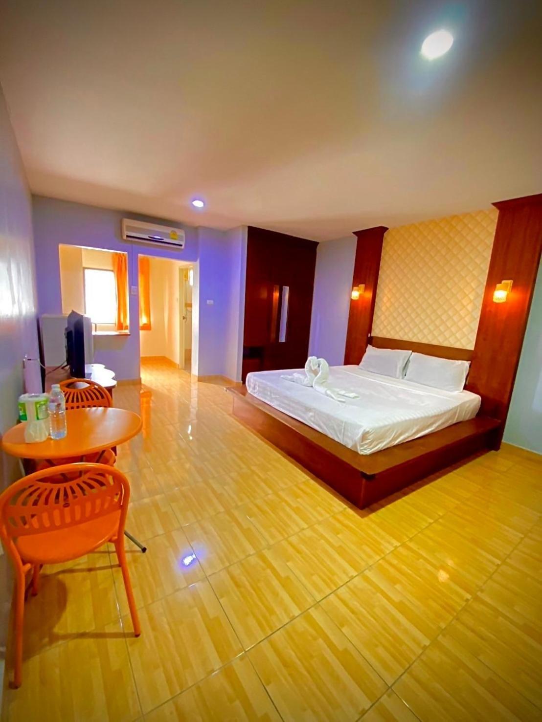 Green Beach Pattaya Hotel