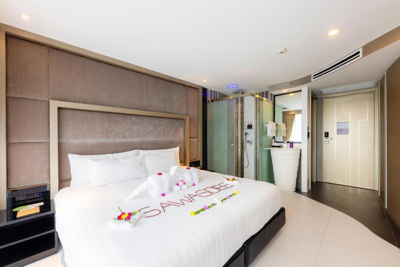Azure Hotel