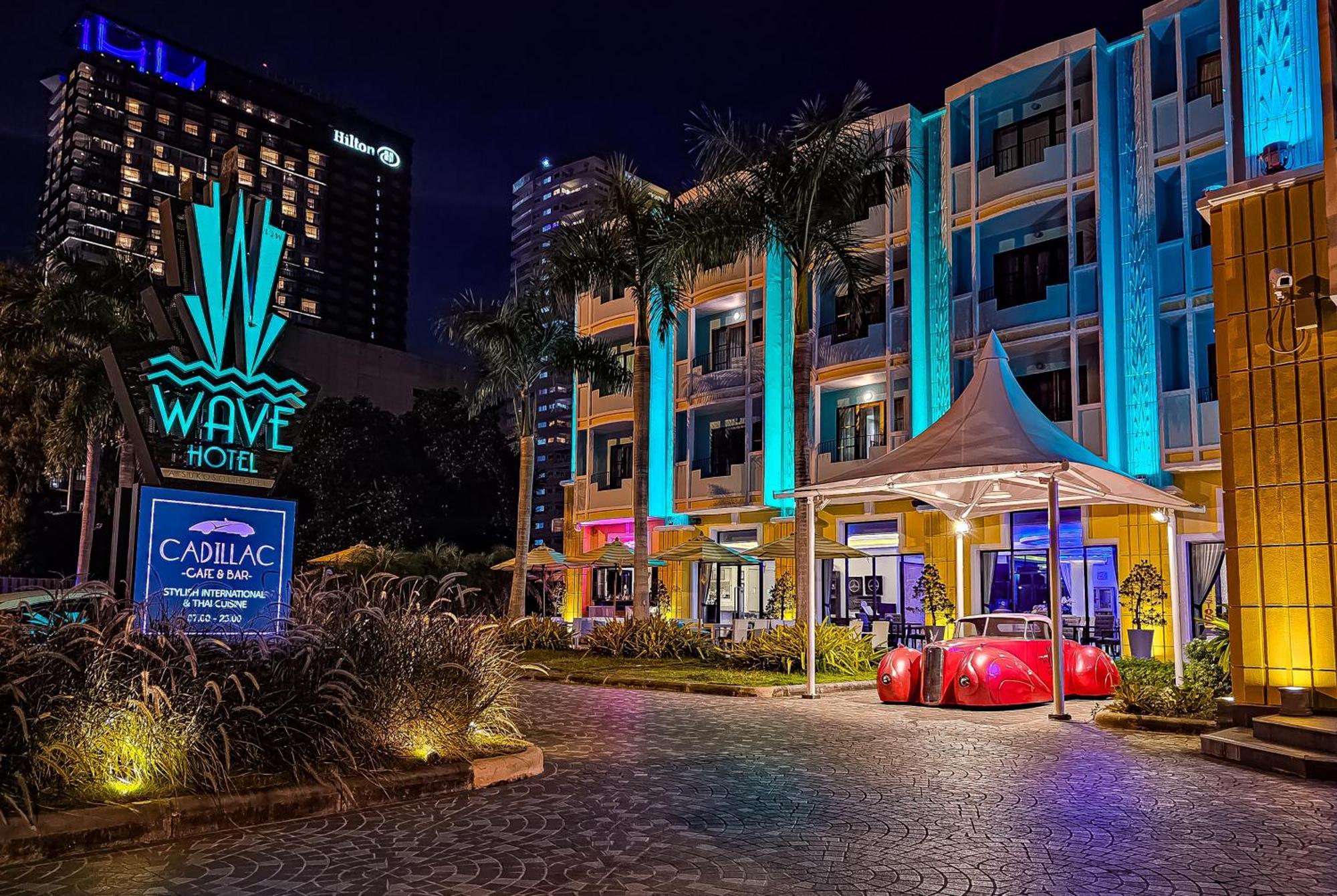 Wave Hotel