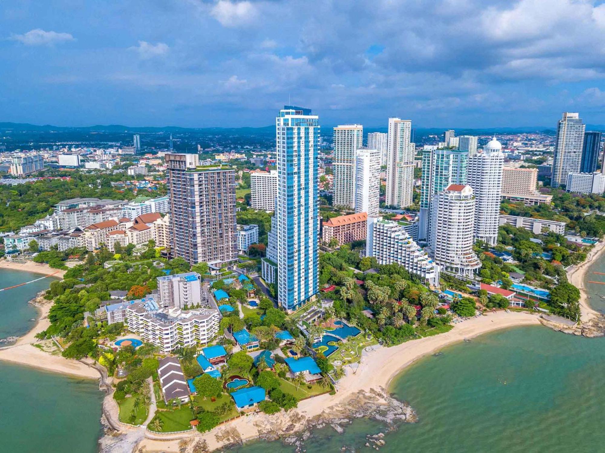 Seaview - The Palm Wongamat - Beachfront 19 Floor Apartment Pattaya
