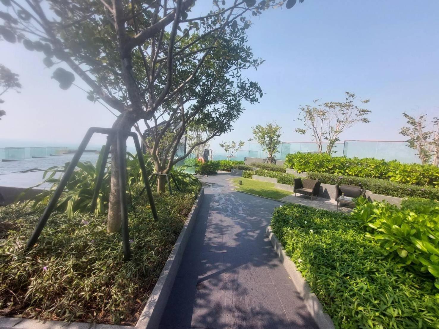 The Edge By Tpc Apartment