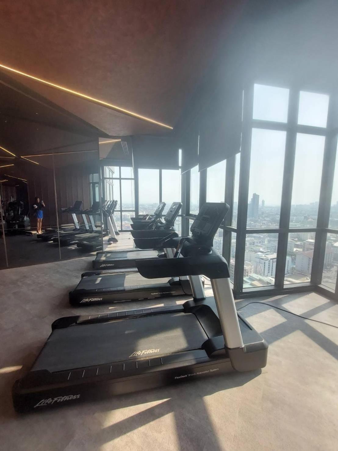 The Edge By Tpc Apartment