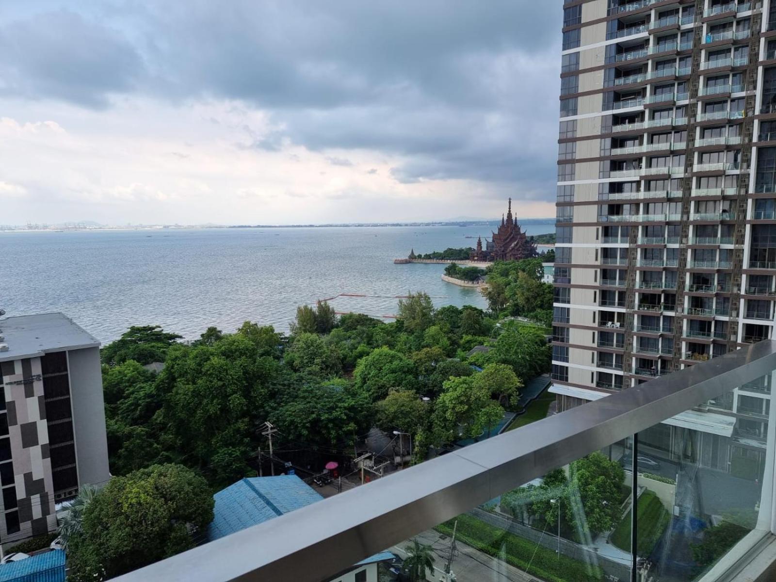Luxury Seaview - 14th Floor Luxury At The Palm Wongamat