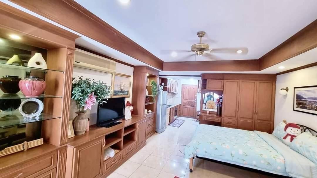 Apartamento Yensabai Condotel 250 Metres To Walking Street Pattaya