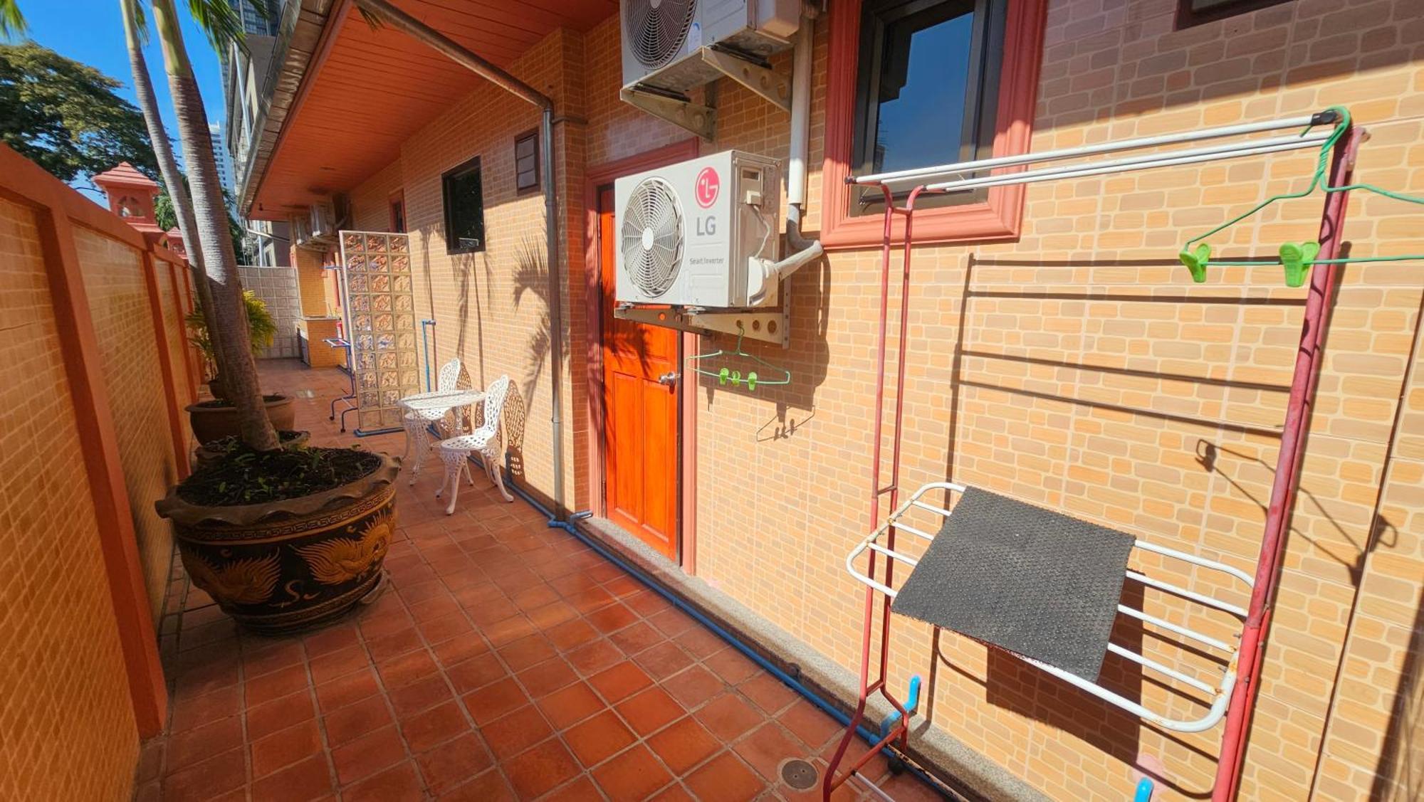 Magadan Guest house Pattaya