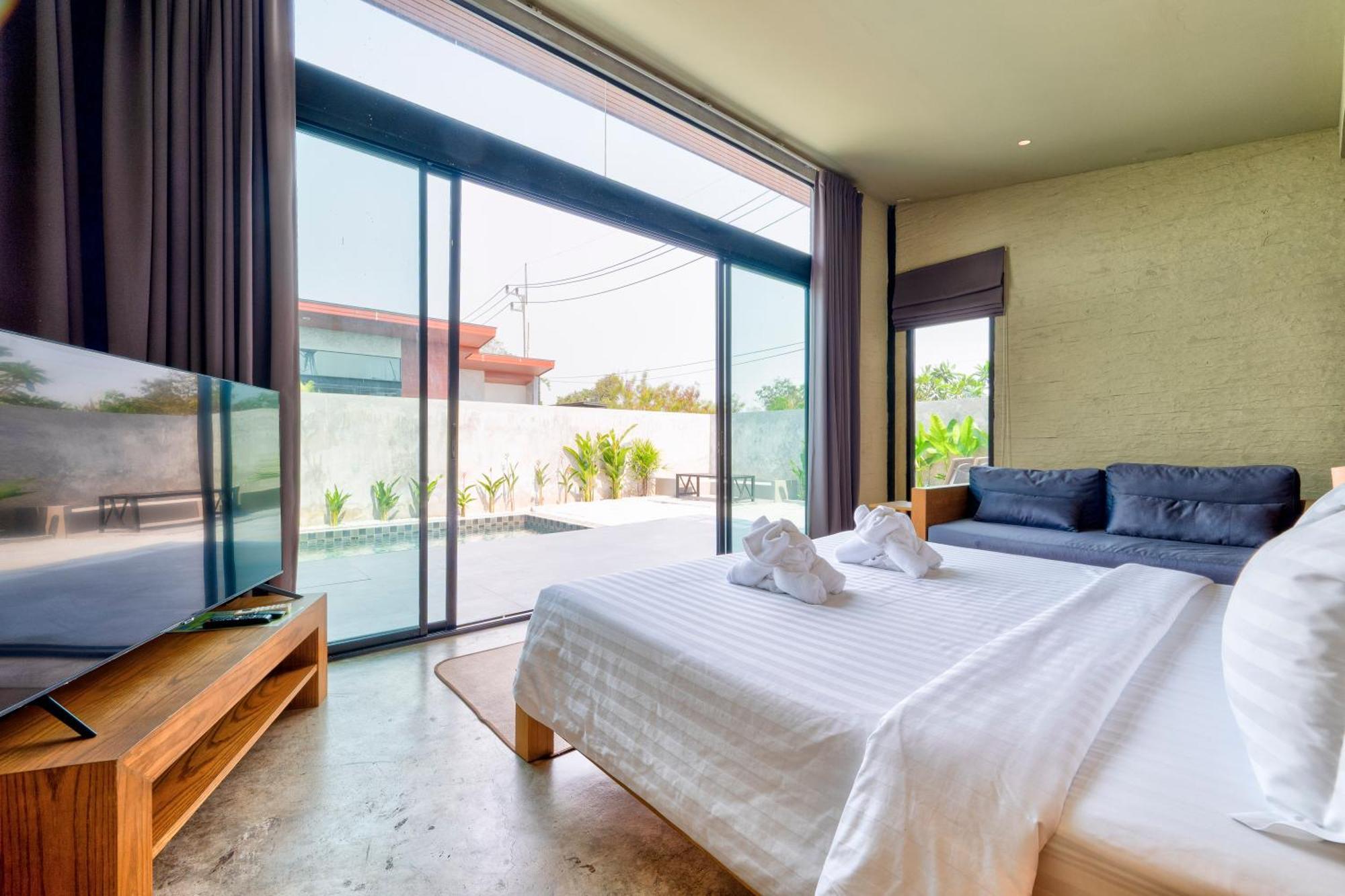Sea Two Pool Pattaya 5* Jomtien Beach