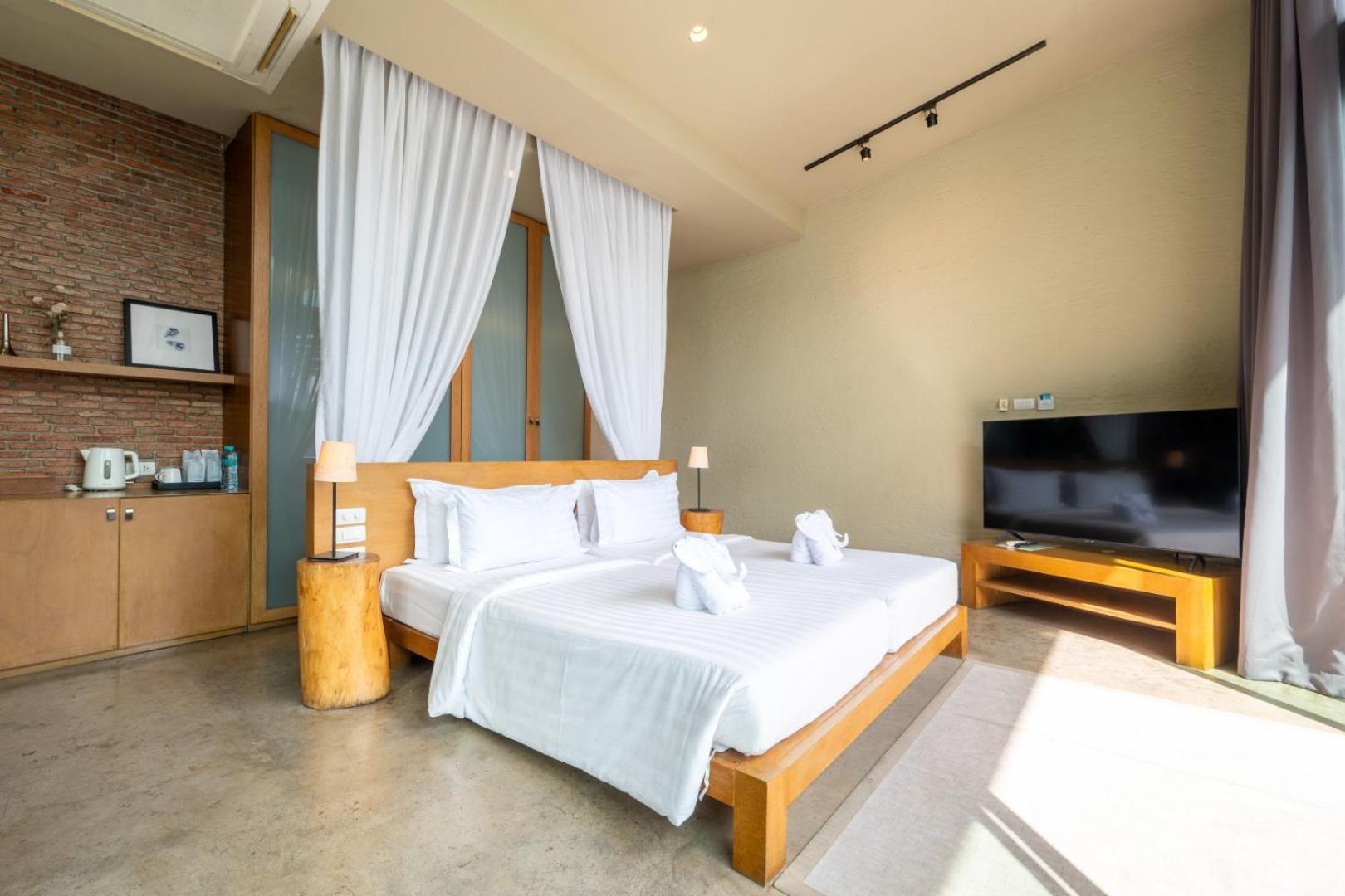 Resort Sea Two Pool Pattaya