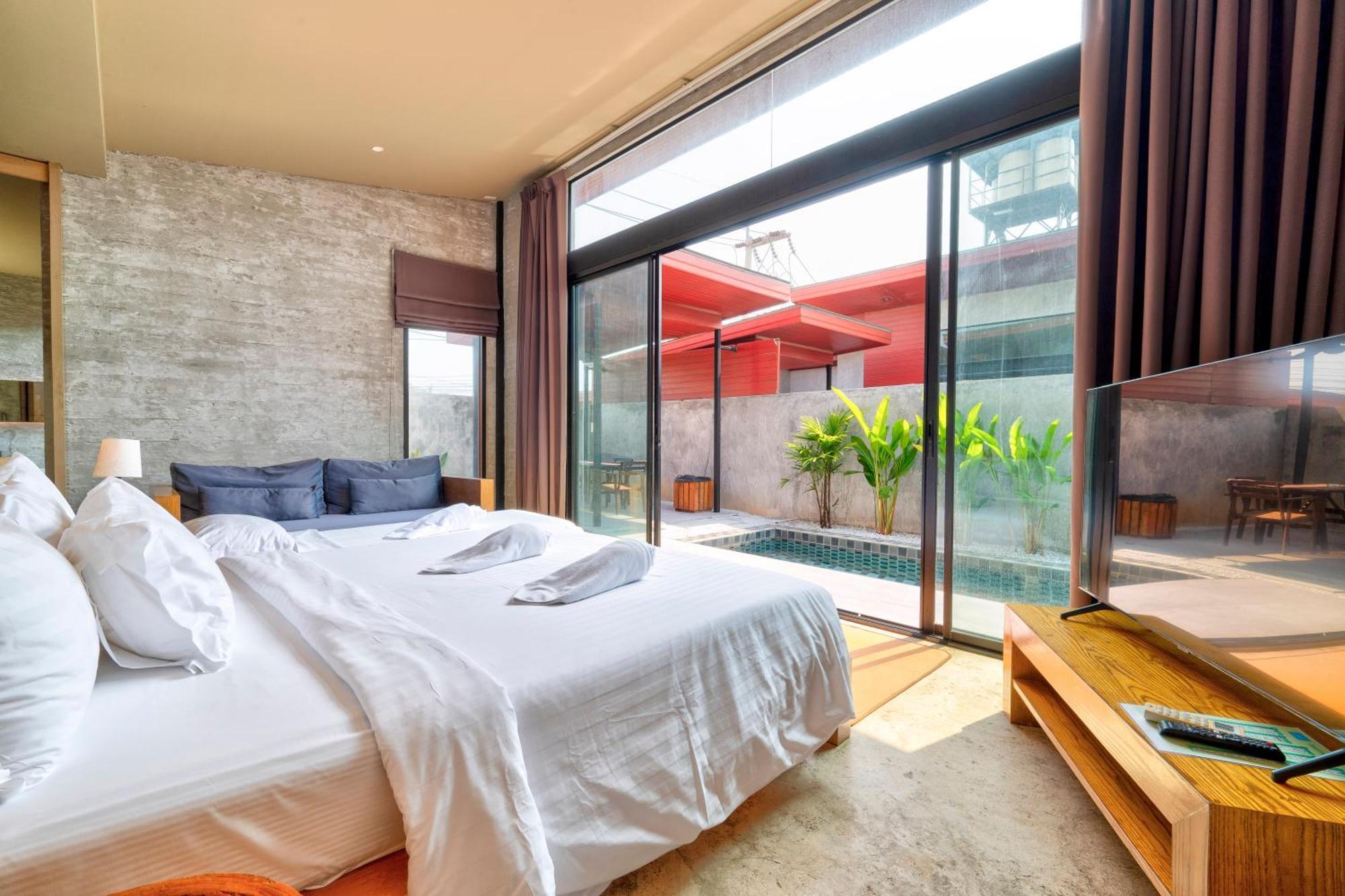 Sea Two Pool Pattaya 5*