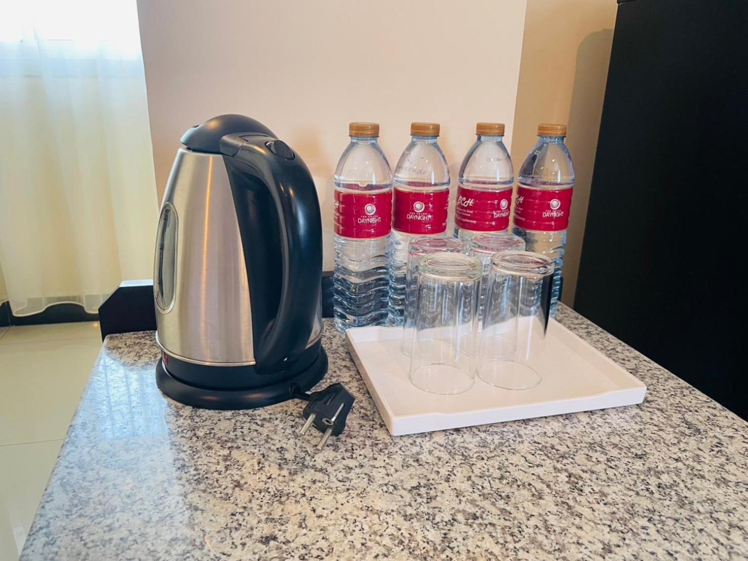 The Grand Day Night Hotel 3*