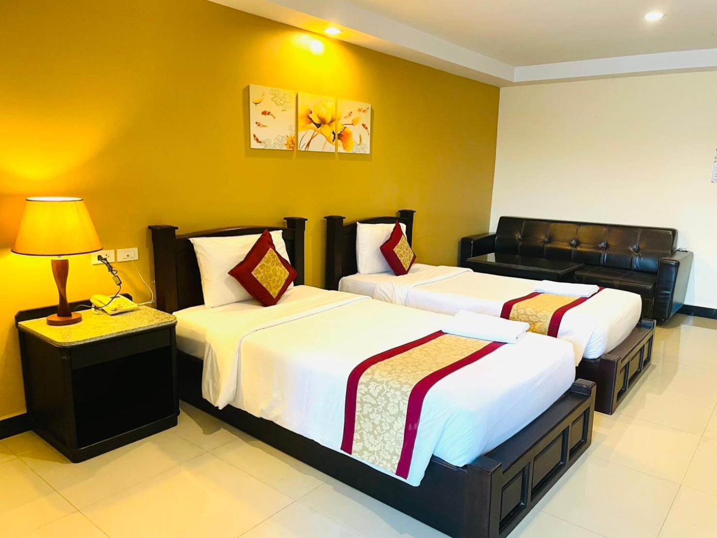 The Grand Day Night Pattaya