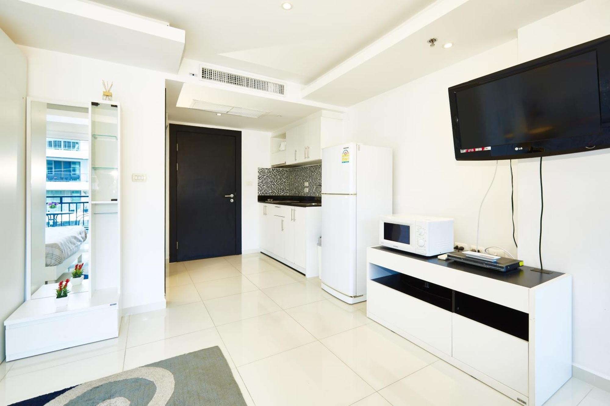Apartment Avenue By Fantasea Pattaya