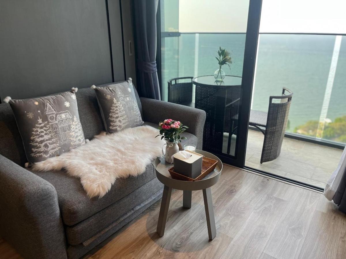 Sea View At The Front - Breathtaking View Apartment Pattaya