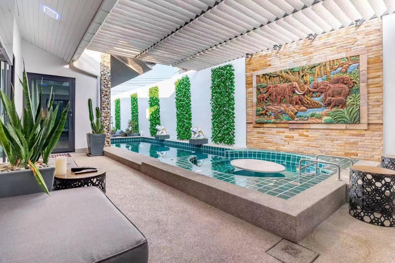 Villa Luxury Thai Style Pool In Downtown Pattaya, Close To Walking Street