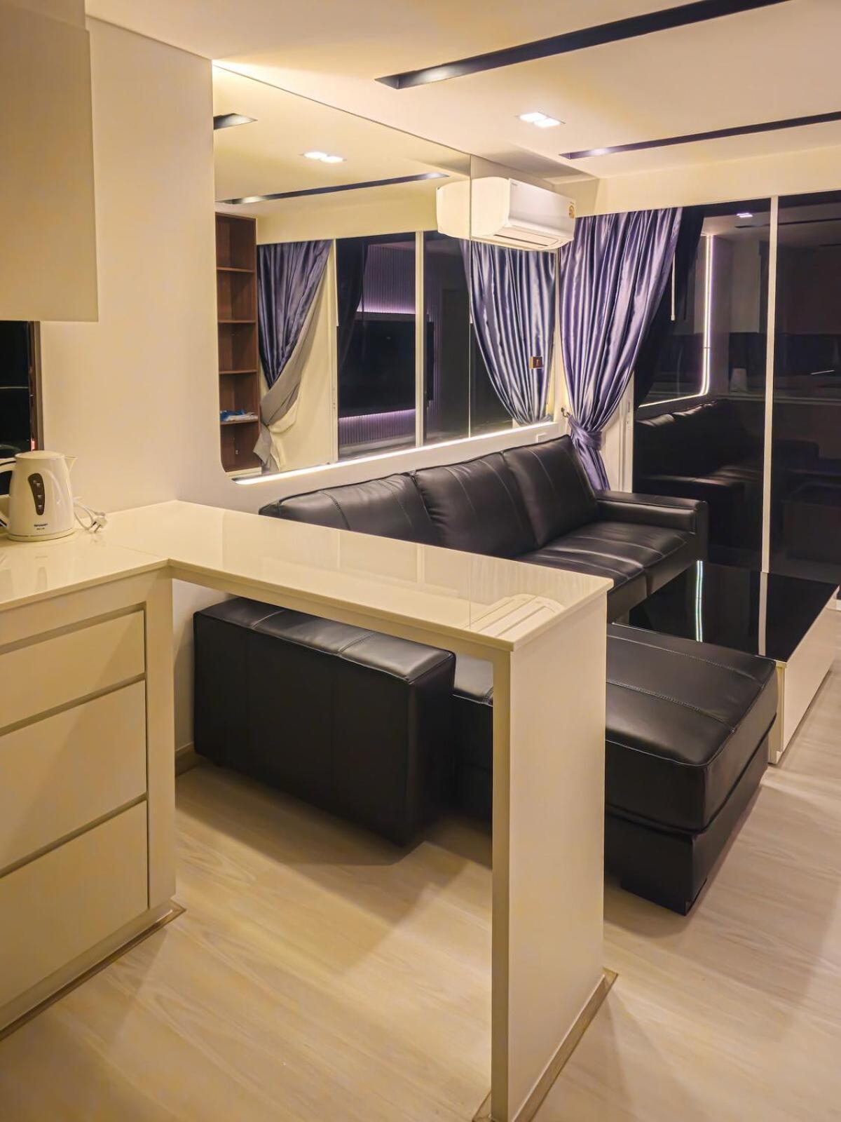 Amazing Pool View In Wifi Netflix Apartment