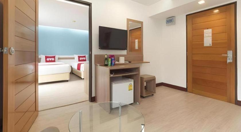 Hotel By Dee @jomtien 2*
