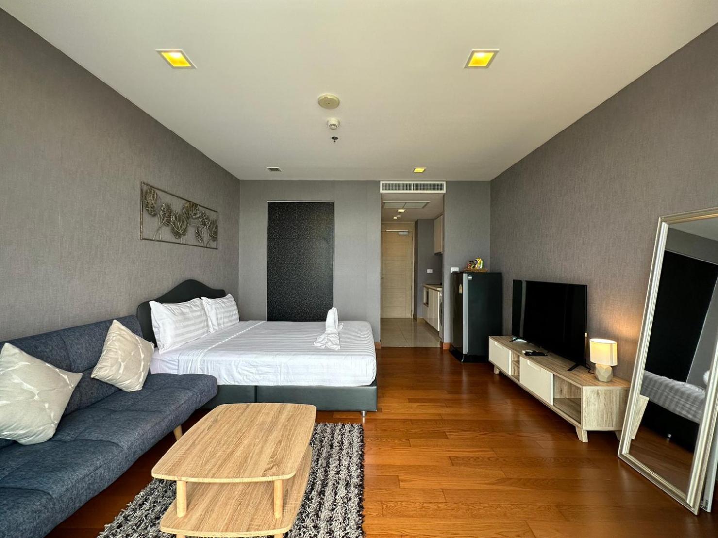 The Palm Wongamat X Monthstayz Thailand *