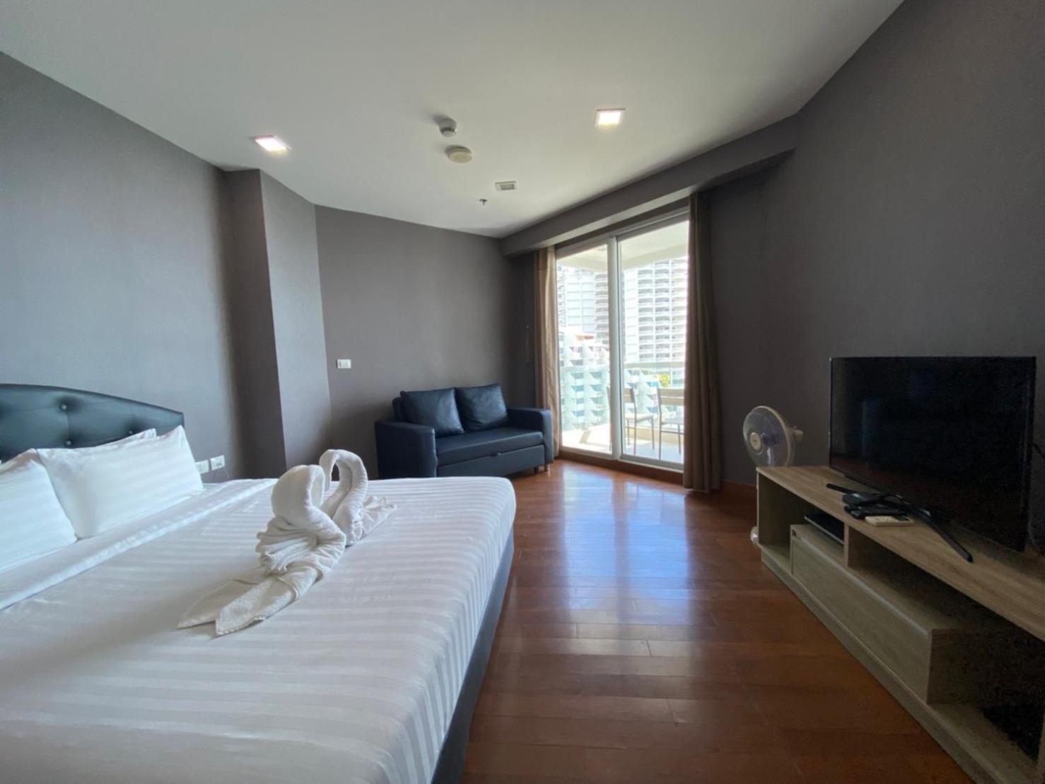 The Palm Wongamat X Monthstayz Thailand